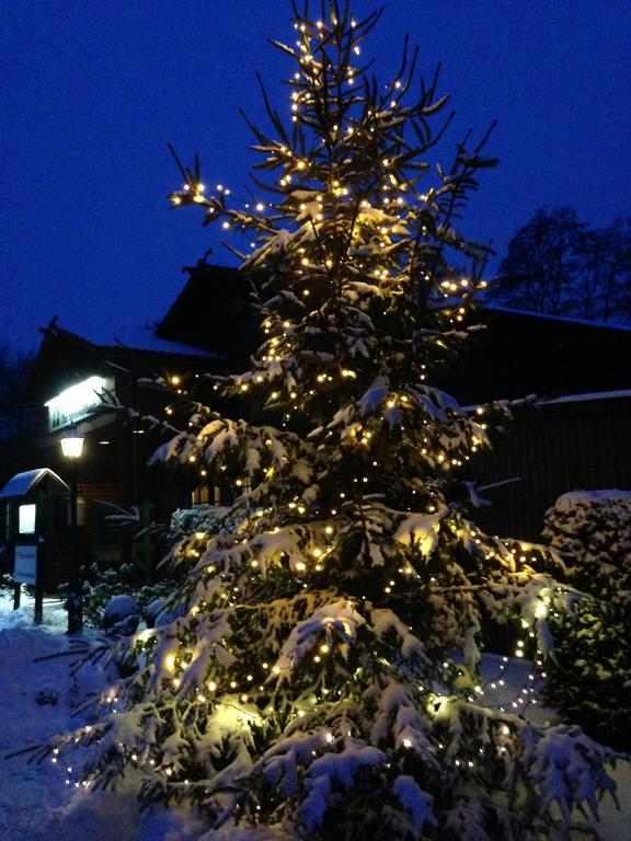 Hotel & Restaurant Zur Spreewaelderin Golßen Bagian luar foto