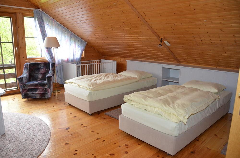 Hotel & Restaurant Zur Spreewaelderin Golßen Bagian luar foto