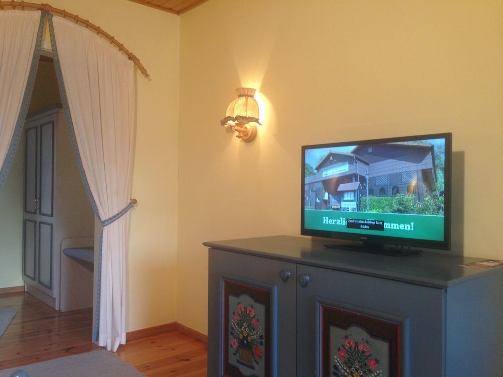 Hotel & Restaurant Zur Spreewaelderin Golßen Bagian luar foto